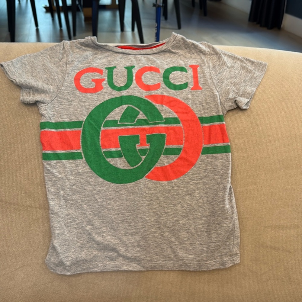 Authentic kids Gucci t shirt size 5